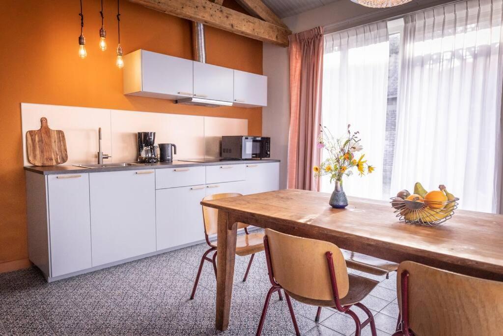 De Kaasmakerij - Ruim vakantiehuisje op Huize Blokland Hem Buitenkant foto