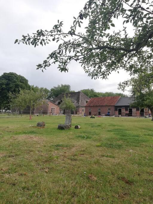 De Kaasmakerij - Ruim vakantiehuisje op Huize Blokland Hem Buitenkant foto