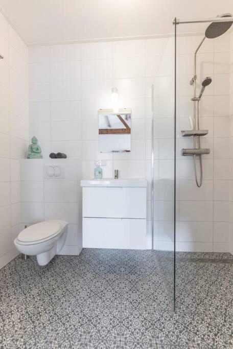 De Kaasmakerij - Ruim vakantiehuisje op Huize Blokland Hem Buitenkant foto